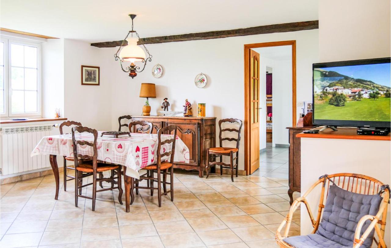 Gorgeous Apartment In Ponts With Wifi Εξωτερικό φωτογραφία
