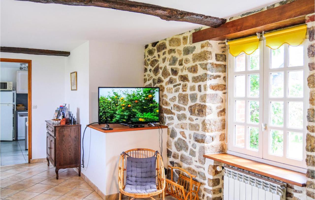 Gorgeous Apartment In Ponts With Wifi Εξωτερικό φωτογραφία