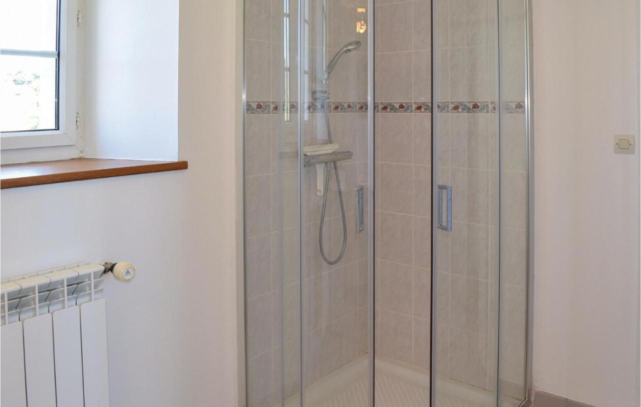 Gorgeous Apartment In Ponts With Wifi Εξωτερικό φωτογραφία